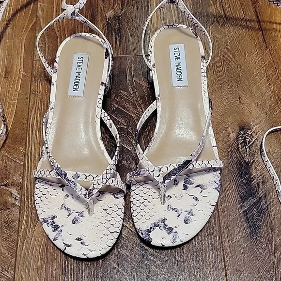 Steve Madden shoes - Picture 2 of 7